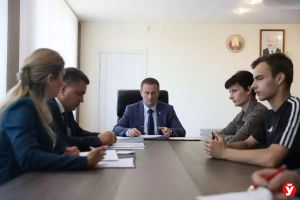 Александр Турчин проводит прием граждан в Столбцах