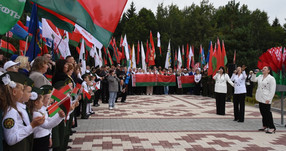 Крупчане стали частью большого праздника единства на горе Дзержинской