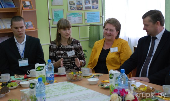 Молодые педагоги обсудили с председателем Крупского райисполкома актуальные вопросы
