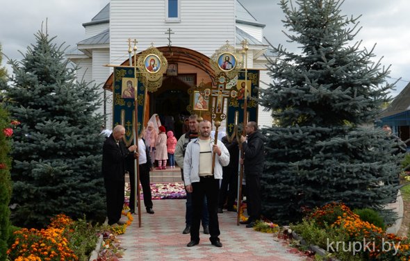 В Крупках прошел Крестный ход