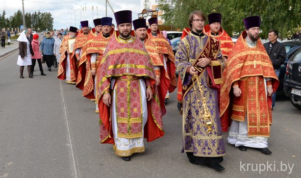 В Крупках прошел Крестный ход