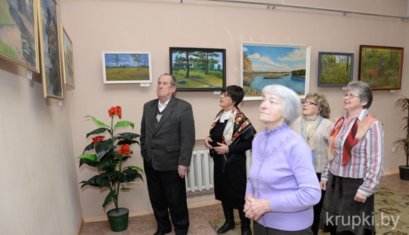 Карціны з непаўторнымі краявідамі экспануюцца ў Крупскай мастацкай галерэі