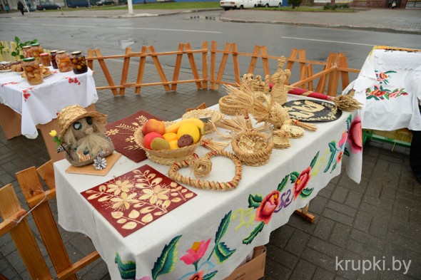 В Крупском Центре культуры чевствовали лучших труженников села