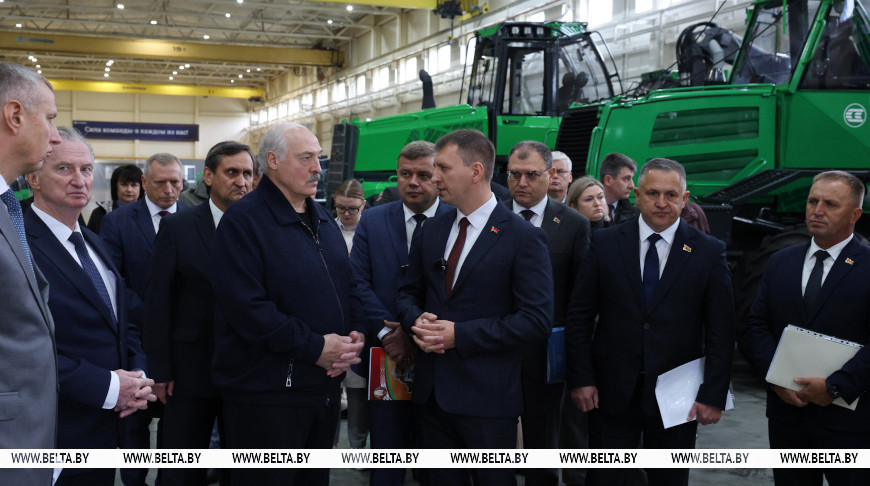 От руководителя холдинга до вице-премьера. Лукашенко с каждого спросил за свой 