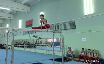 У Крупских гимнастов четыре медали на республиканской спартакиаде ДЮСШ