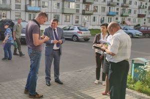 Председатель райисполкома встретился с жителями улицы Армейской