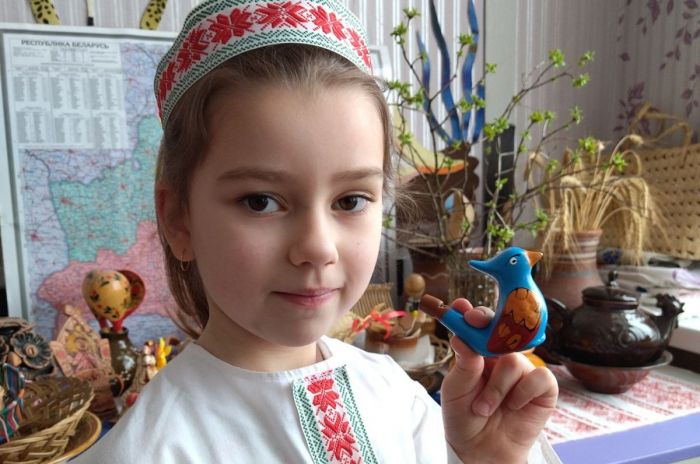 З народнымі звычаямі круглы год знаёмяць выхаванцаў у «Алёнцы»
