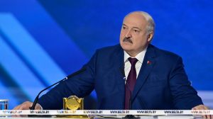 Лукашенко: с целевыми направлениями стоит разобраться