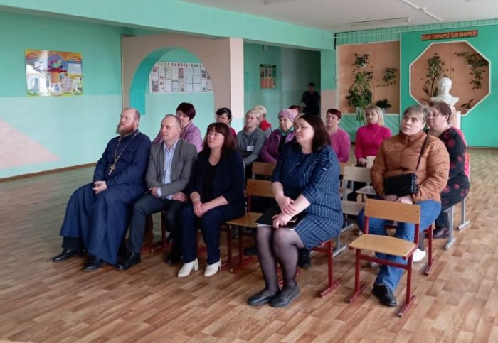 Духовно-нравственные смыслы формируют грамотную личность
