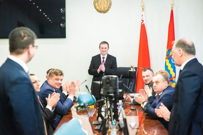 Председатель Миноблисполкома Александр Турчин вручил Почетные грамоты облисполкома