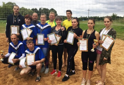 В Крупках определили чемпионов района по пляжному волейболу