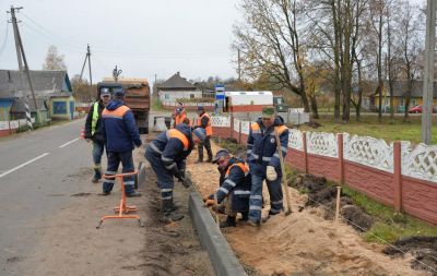 Работа коллектива филиала КУП «Минскоблдорстрой»-«ДРСУ № 164» всегда на виду