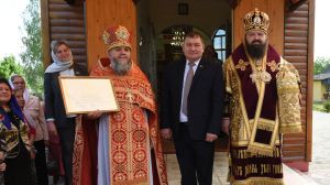 Православные христиане отметили праздник Николая Чудотворца (фото)