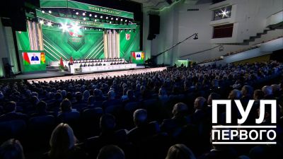 Лукашенко: нам войны не надо, наше счастье в мирной жизни