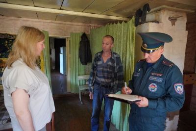 Предупредить, проверить, помочь: рейдовые группы выехали в населенные пункты Крупского сельсовета