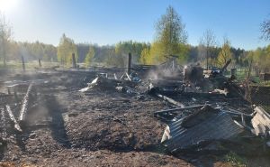 В ночь на 9 мая в Новых Денисовичах произошел большой пожар