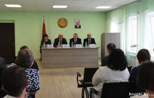 Министр ЖКХ встретился с коллективом КУП «Жилтеплострой»
