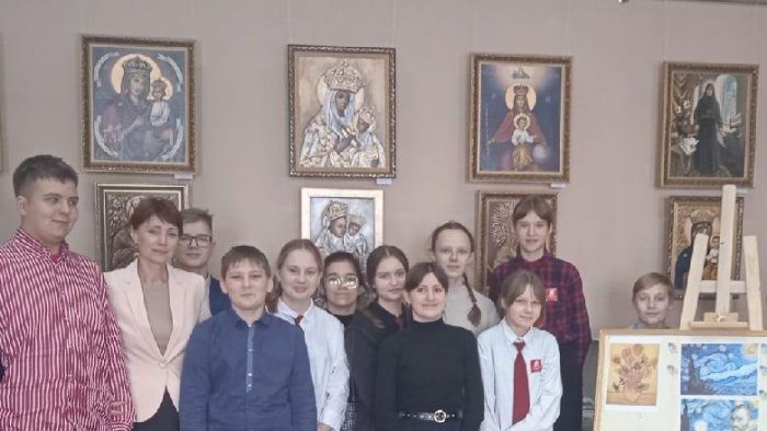 В Крупской художественной галерее проходит выставка иконописца