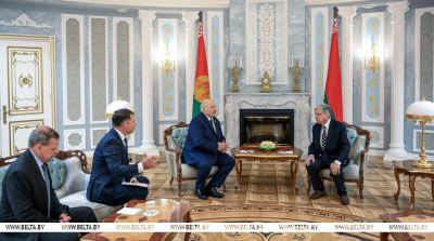 Переговоры Лукашенко со спецпосланником США Коулом продолжились в субботу