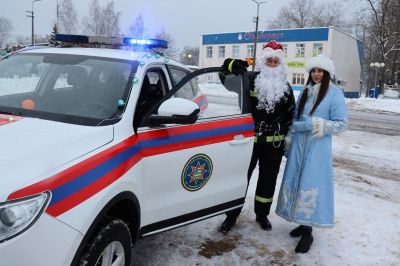 Крупские спасатели напомнили о безопасности в новогодние праздники