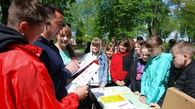 В городском парке прошел районный День безопасности (фото)