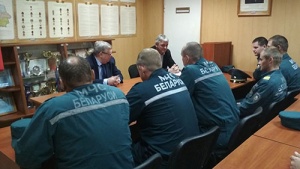 Представители ДОСААФ встретились с сотрудниками Крупского РОЧС