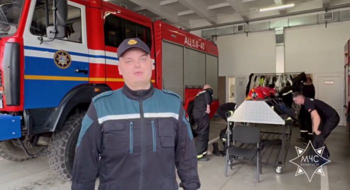 Спасатели провели экскурсию по пожарной части г. Крупки