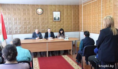 Председателя райисполкома встретился с населением Игрушковского сельсовета