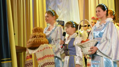 В Крупках в канун дня работников сельского хозяйства чествовали лучших тружеников