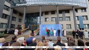 Лукашенко поручил продумать систему, чтобы столичная медицина была доступна и для жителей регионов