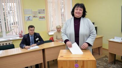 Активность проявляют крупчане на избирательном участке № 52, который расположен в средней школе № 1