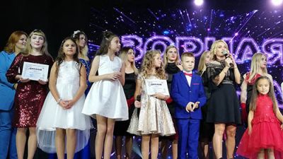 Крупчанка Ірына Новікава стала фіналісткай праекта «Зорная краiна» з Ларысай Грыбалёвай