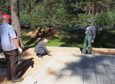 На Ухвале продолжается месячник по наведению порядка на земле