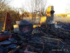 В Косеничах сгорела баня