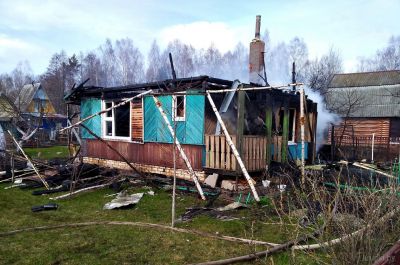 В деревне Плавучее Галое сгорел дом