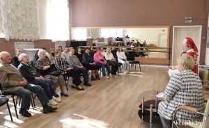 В честь Дня единения народов Беларуси и России в Крупском РЦК состоялась диалоговая площадка