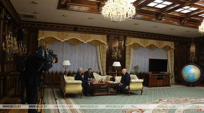 Александр Лукашенко призывает к сплочению в ОДКБ и четкому определению своей политики