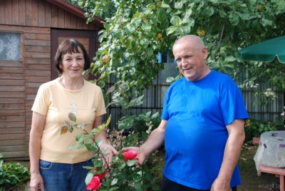 Усе колеры фарбаў і красак увабрала ў сябе сядзіба сям&#039;і Паповых