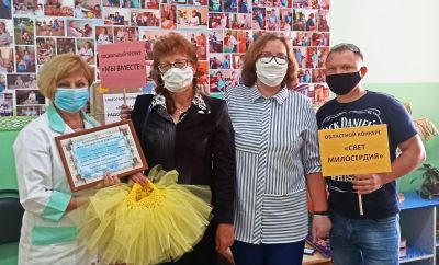 Крупчане передали малышам из Борисовского дома ребенка вещи, изготовленные своими руками