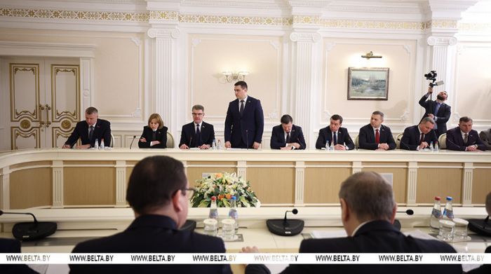 Лукашенко поручил еще раз детально изучить проект создания в Беларуси нового образовательного центра