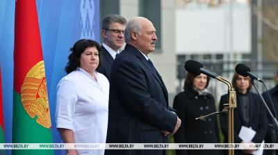 Лукашенко высказал критику по поводу большого количества начальников в районах