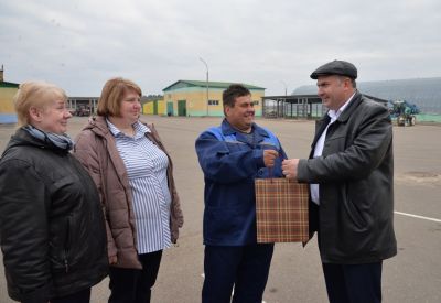 Райком профсоюза работников АПК чествует передовиков посевной-2021