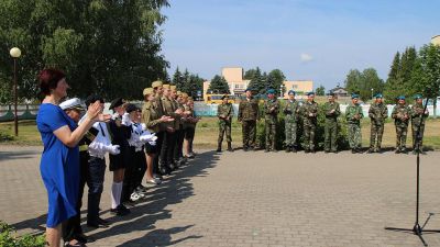 В Колосовской СШ торжественно открыли отделение военно-патриотического клуба &quot;Рубеж&quot;