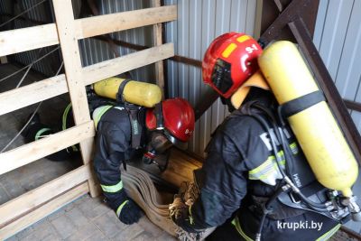Прошел первый этап соревнований &laquo;Лучшее звено газодымозащитной службы Крупского РОЧС&raquo;