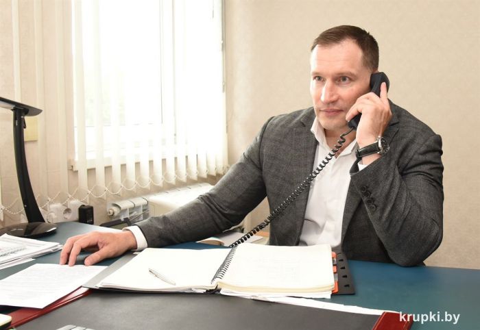 С какими проблемами обратились крупчане к директору КУП «Жилтеплострой»?
