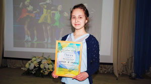 Полина Демьянович триумфально выступила на конкурсе юных вокалистов