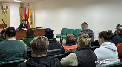 Делегат ВНС Жанна Черкас пообщалась с работниками филиала ТБЗ &laquo;Усяж&raquo;