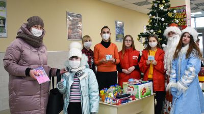 Молодые крупчане продолжают творить чудеса на Рождество (фото)