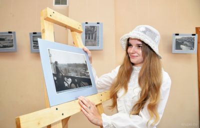 В художественной галерее открылась выставка «Неизвестная Крупщина»