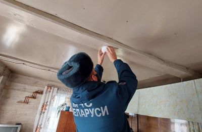 Крупские спасатели продолжают проверку домовладений и установку АПИ